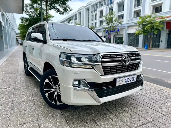 Toyota Land Cruiser 250 2015