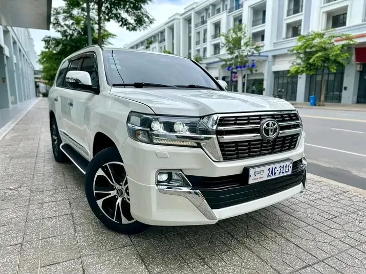 Toyota Land Cruiser 250