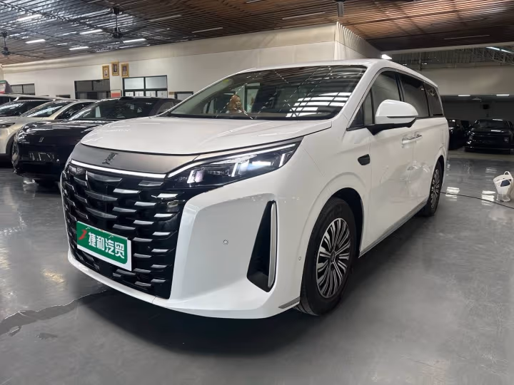 BYD M9 2026