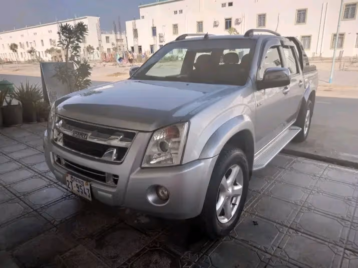 Isuzu D-MAX 2025