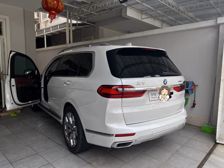 BMW X7 2020