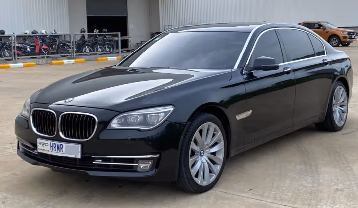 BMW 7 Series Sedan 2014