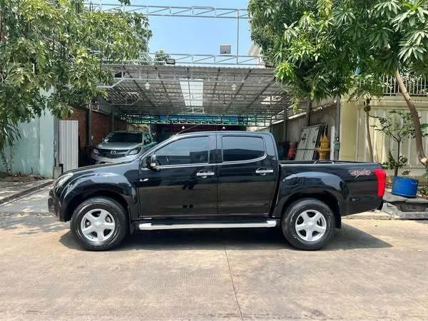 Isuzu D-MAX 2013