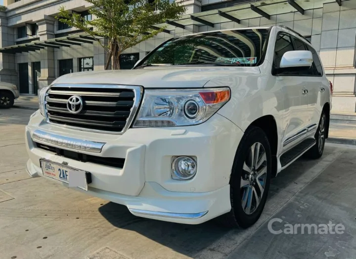 Toyota Land Cruiser 2012