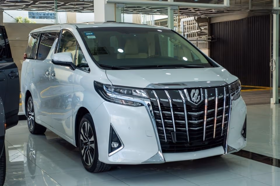 Toyota Alphard 2021