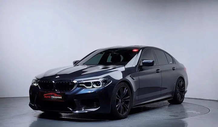 BMW M5