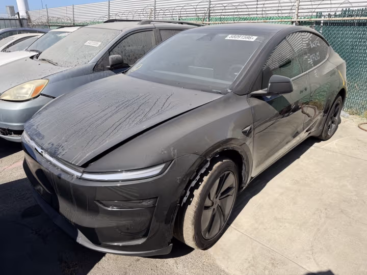Tesla Model Y 2026