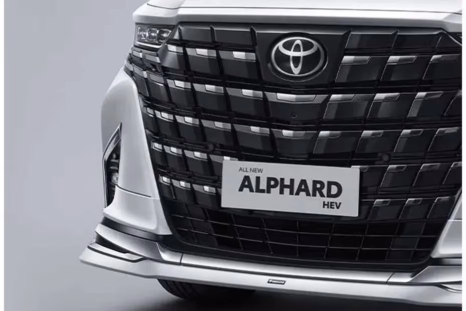 Toyota Alphard 2025