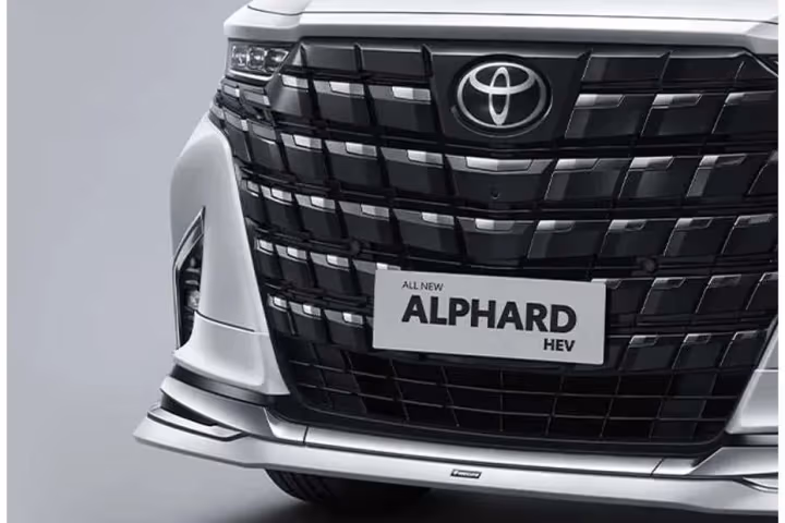 Toyota Alphard 2025