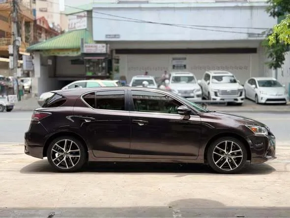 Lexus CT