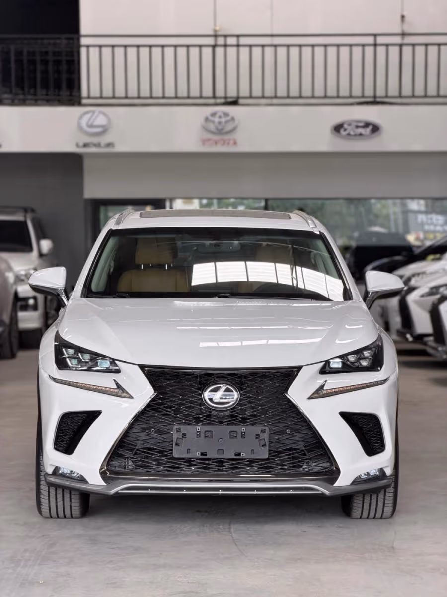 Lexus NX 2016