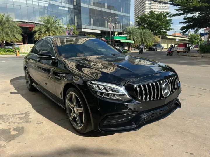 Mercedes-Benz C