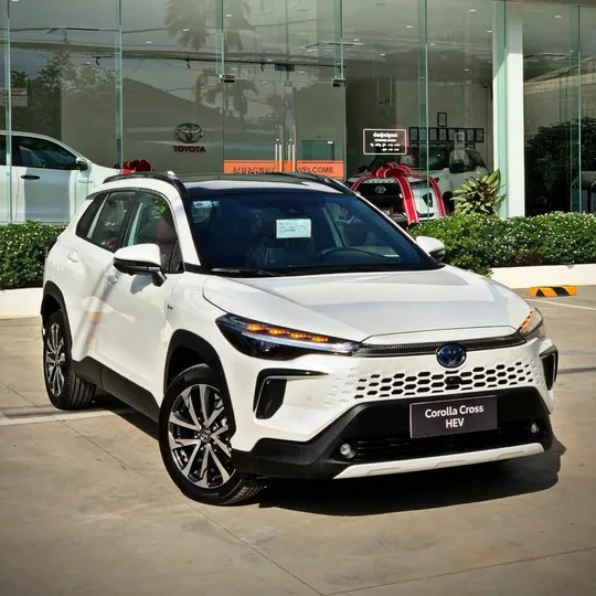 Toyota Corolla Cross Hybrid Electric 2026