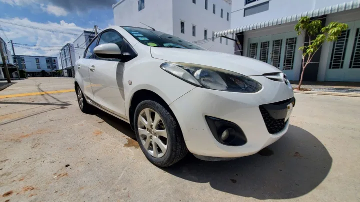 Mazda Mazda 2