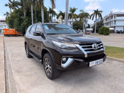 Toyota Fortuner 2017