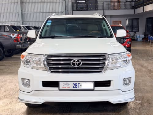 Toyota Land Cruiser 2013