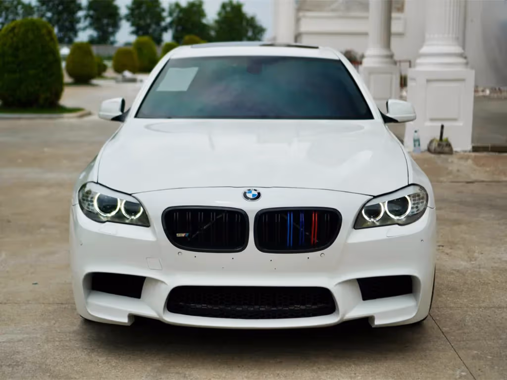 BMW 5 Series Sedan 2012