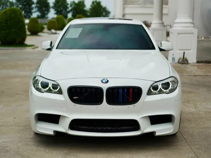 BMW 5 Series Sedan