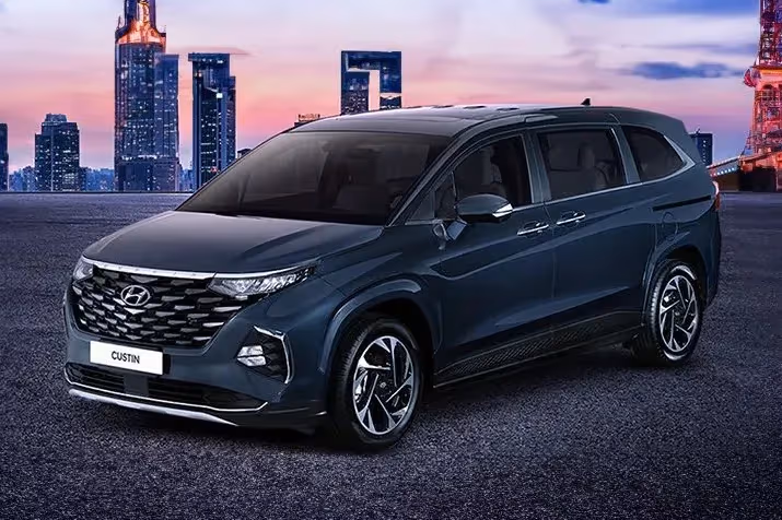 Hyundai Custin 2026