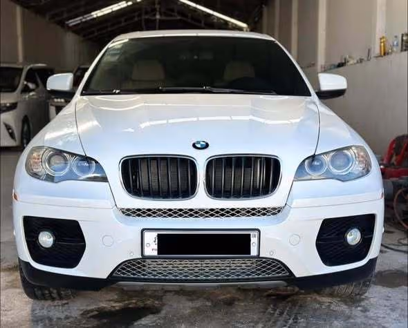 BMW X6 2012
