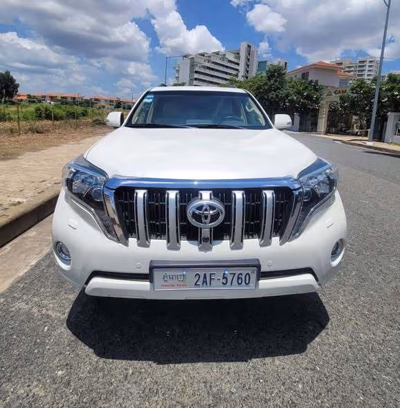 Toyota Land Cruiser Prado 2015