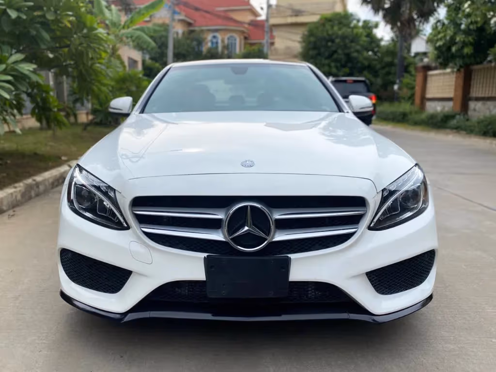 Mercedes-Benz C 2015