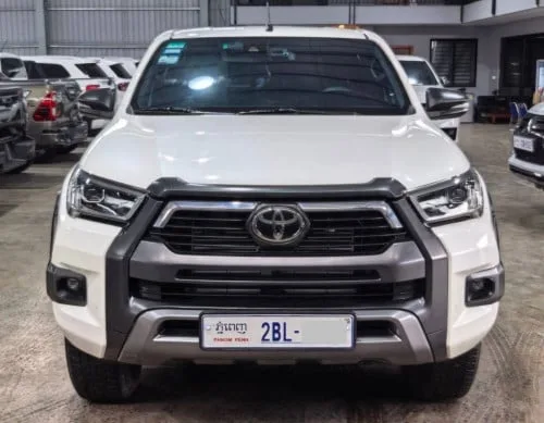 Toyota Hilux REVO