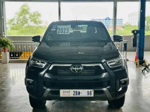 Toyota Hilux REVO