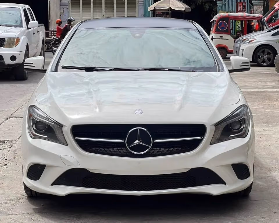 Mercedes-Benz CLA 2014