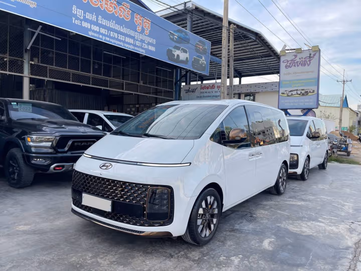 Hyundai Staria Lounge 2023