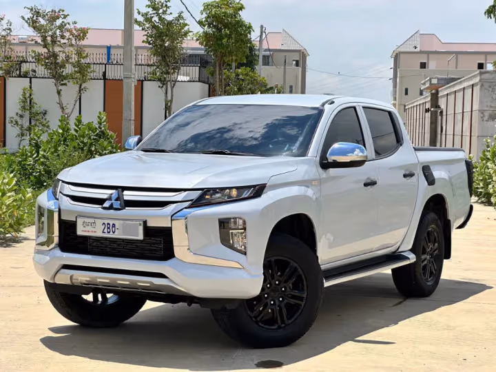 Mitsubishi Triton 2020