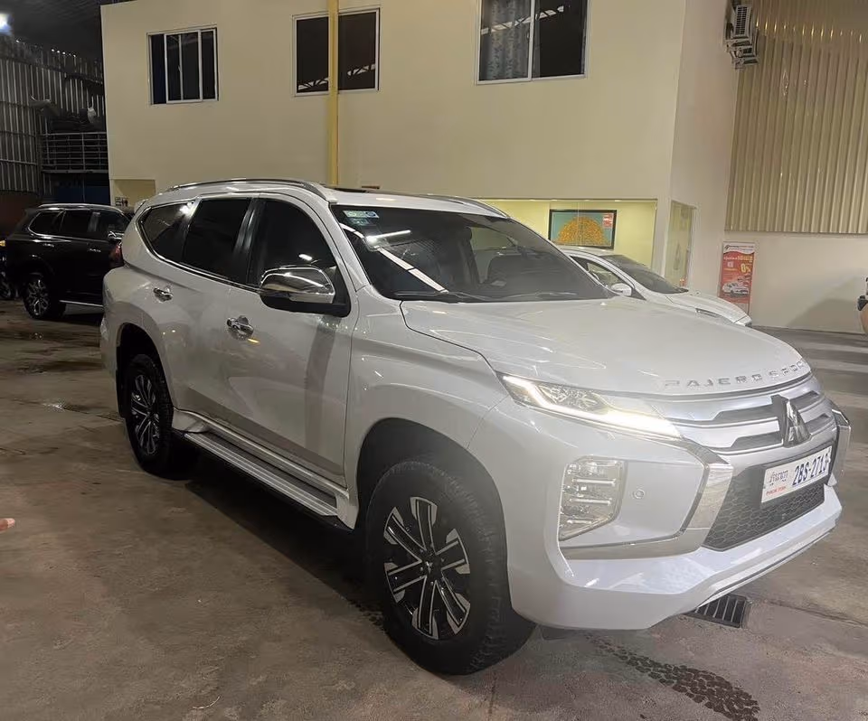 Mitsubishi Pajero Sport 2022