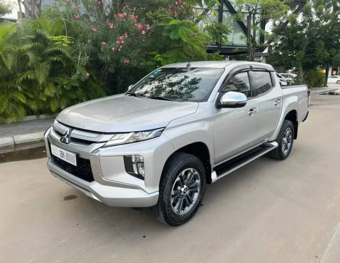 Mitsubishi Triton