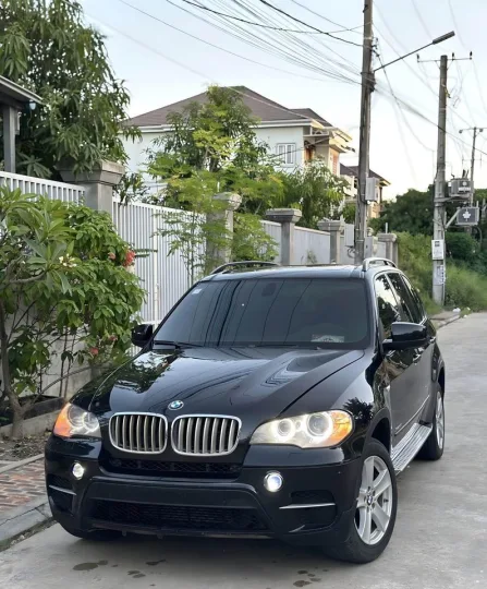 BMW X5 2011